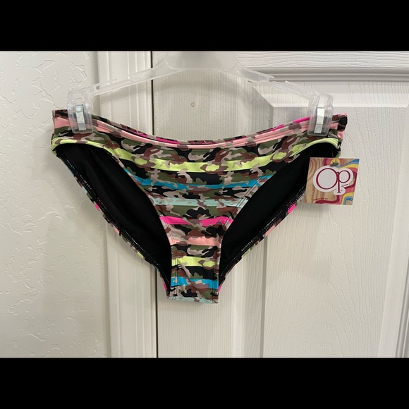 OP Bikini Bottom - Picture 1 of 3